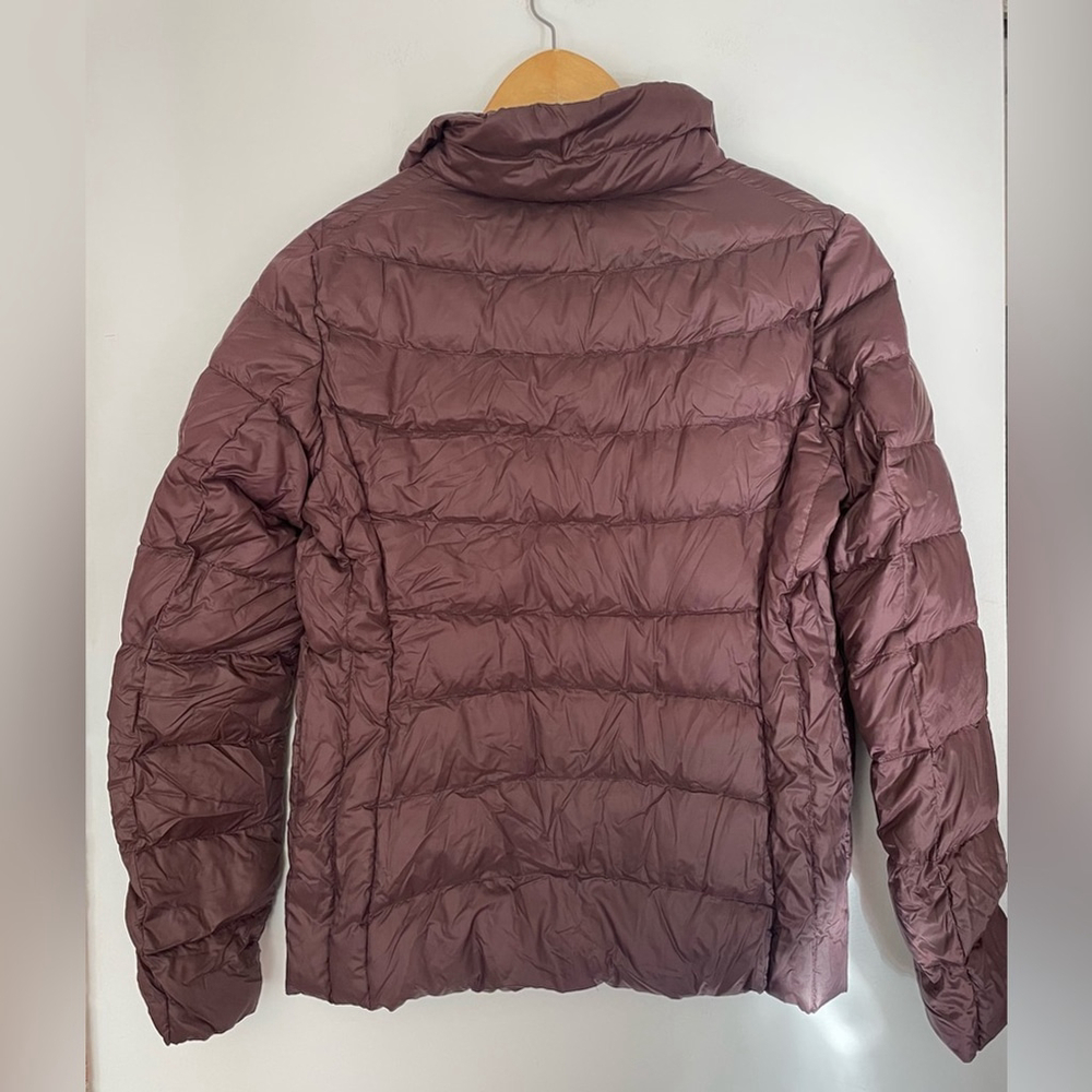 Uniqlo Ultra Light Down (ULD) Jacket Quilted Jacket - Plum - Picture 4 of 5